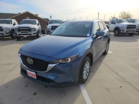 Used 2023 MAZDA CX-5 AWD 2.5 S w/ Preferred Package image 2