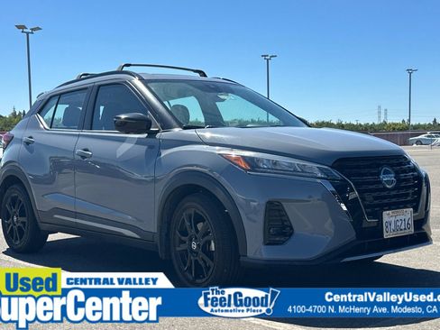 Certified 2021 Nissan Kicks SR w/ Interior Electronics Package FWD image 1