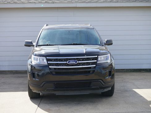 Used 2018 Ford Explorer FWD image 7