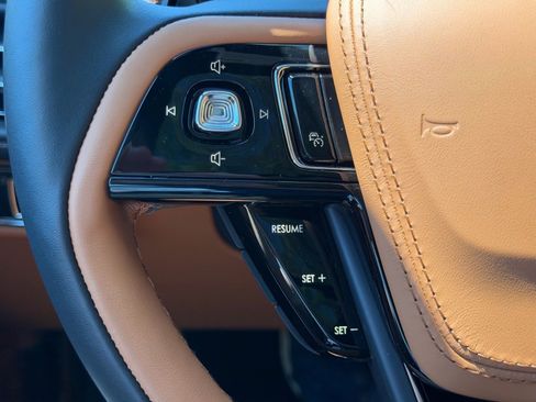 New 2026 Lincoln Aviator Black Label AWD/4WD image 29