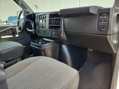 Used 2023 Chevrolet Express 3500 LT w/ LT Preferred Equipment Group RWD image 12