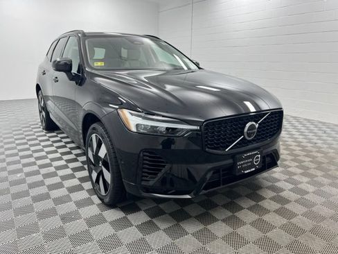 Used 2024 Volvo XC60 T8 Plus w/ Protection Package Premier AWD/4WD image 1