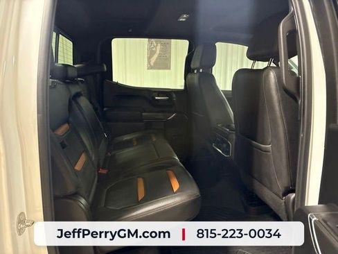 Used 2021 GMC Sierra 1500 AT4 w/ AT4 Premium Package AWD/4WD image 26
