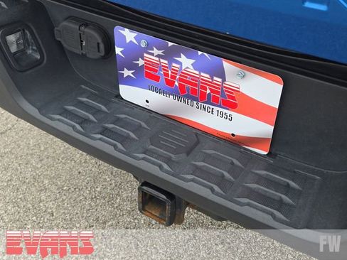 Used 2016 Toyota Tacoma Limited w/ Towing Package AWD/4WD image 34