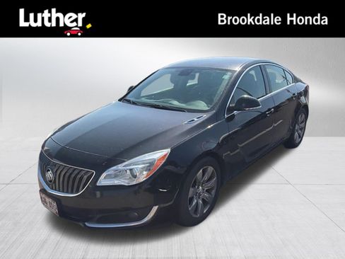 Used 2016 Buick Regal FWD image 1