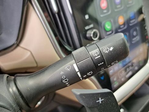 Used 2023 Subaru Outback Premium AWD/4WD image 11