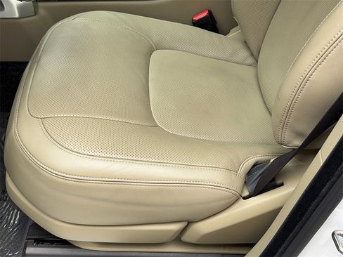 Used 2020 Land Rover Range Rover Long Wheelbase HSE image 41