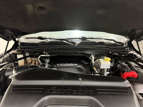 Used 2021 RAM 2500 Tradesman AWD/4WD image 35