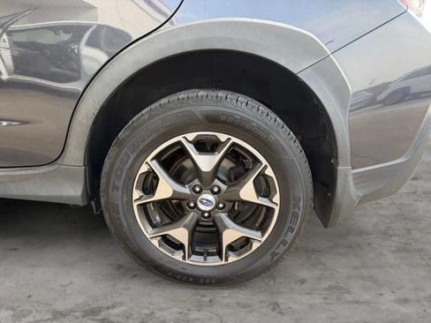 Used 2018 Subaru Crosstrek 2.0i Premium AWD/4WD image 25
