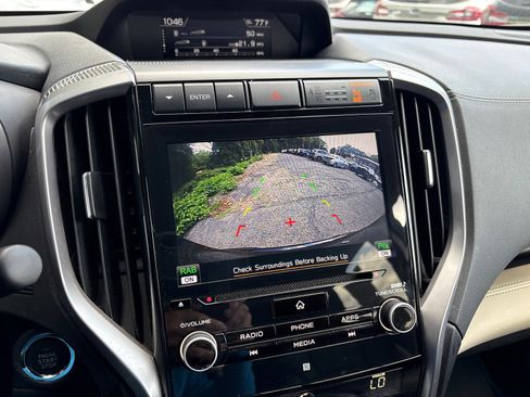 Used 2022 Subaru Ascent Limited image 22