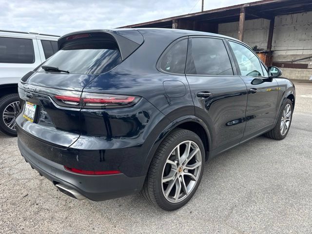 Used 2019 Porsche Cayenne AWD/4WD image 5