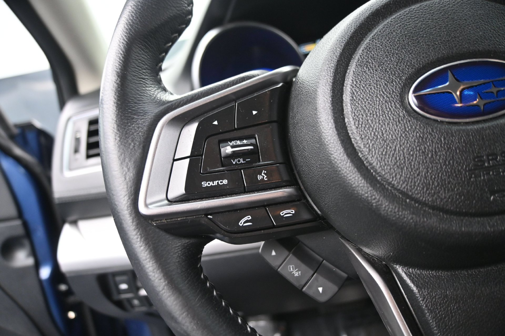Used 2019 Subaru Legacy 2.5i Premium AWD/4WD image 21
