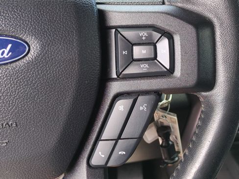 Used 2018 Ford F150 XLT w/ Equipment Group 302A Luxury image 27