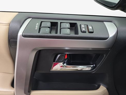 Used 2022 Toyota 4Runner SR5 RWD image 24