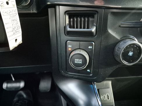 New 2025 Ford F150 STX image 28