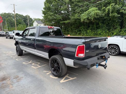 Used 2014 RAM 2500 Laramie AWD/4WD image 6