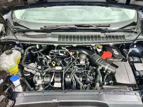 Used 2024 Ford Edge SE image 18