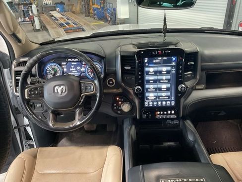 Used 2021 RAM 1500 Limited AWD/4WD image 12