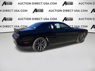 Used 2021 Dodge Challenger SXT w/ Blacktop Package video 3