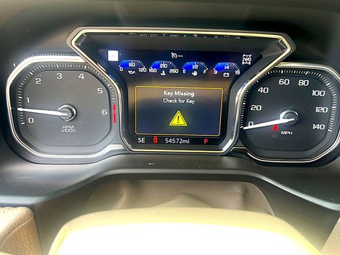 Used 2021 GMC Yukon Denali w/ LPO, Illumination Package AWD/4WD image 7