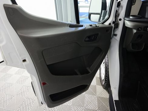 Used 2021 Ford Transit 350 XLT image 14