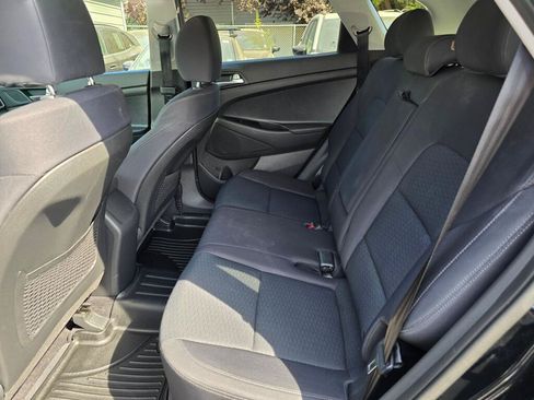 Used 2019 Hyundai Tucson Value AWD/4WD image 17