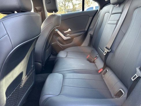 Used 2025 Mercedes-Benz CLA 250 4MATIC image 11