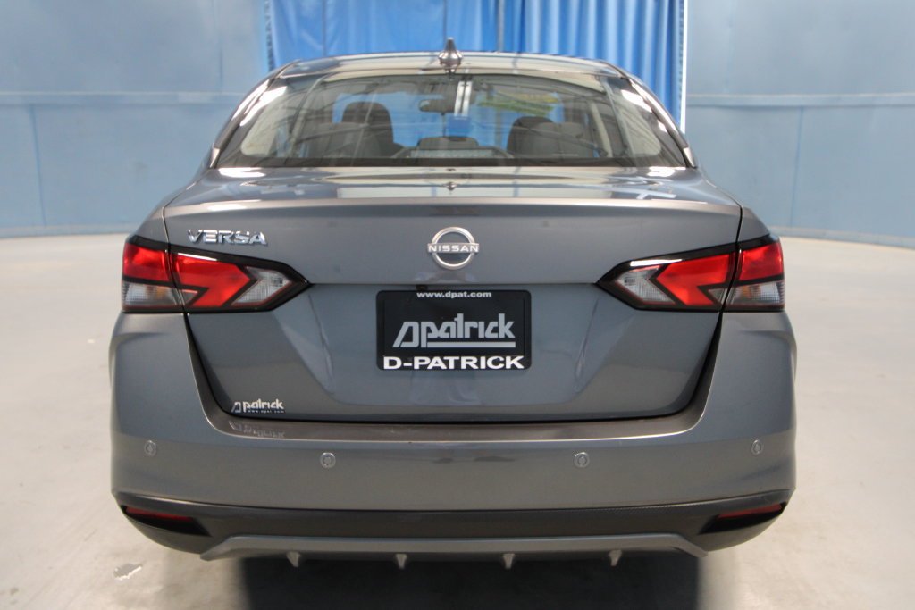 Used 2025 Nissan Versa SV FWD image 30