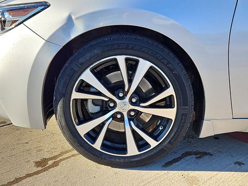 Used 2018 Nissan Maxima 3.5 SV image 5