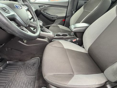Used 2012 Ford Focus SE FWD image 13