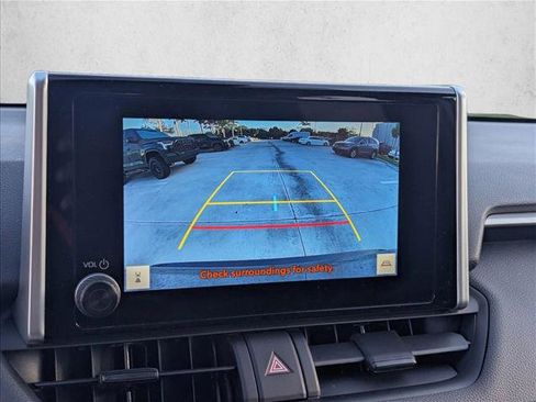 Certified 2025 Toyota RAV4 XLE w/ Convenience Package image 20