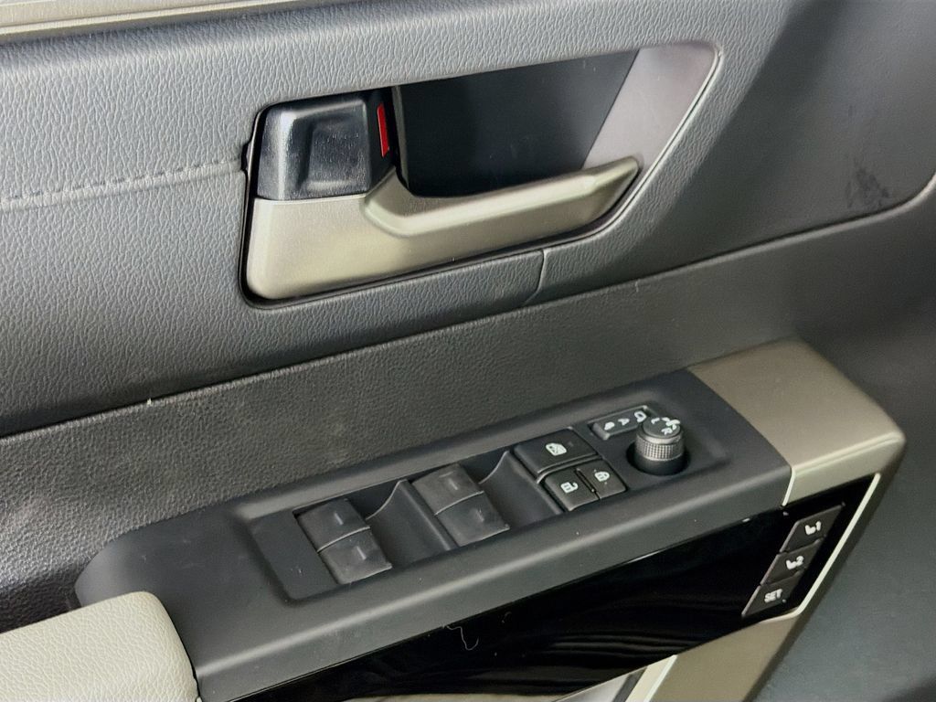 New 2026 Toyota Tundra Limited AWD/4WD image 16