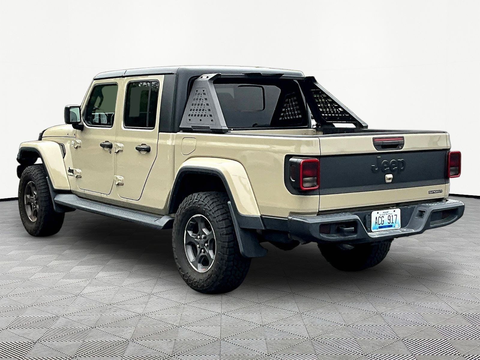 Used 2020 Jeep Gladiator Sport w/ Quick Order Package 24S AWD/4WD image 4