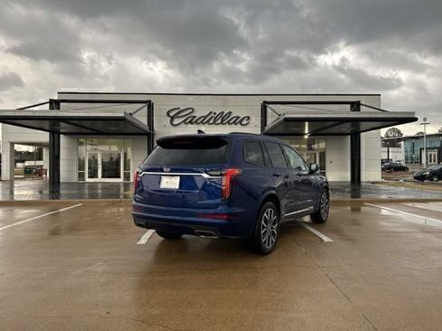 Used 2023 Cadillac XT6 Sport w/ Platinum Package AWD/4WD image 49