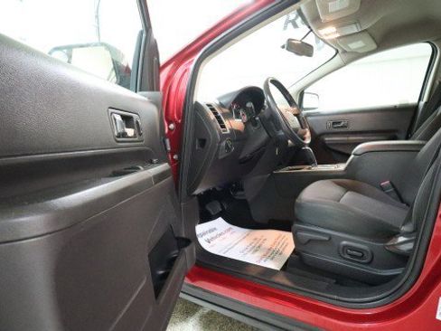 Used 2008 Ford Edge SEL FWD image 9