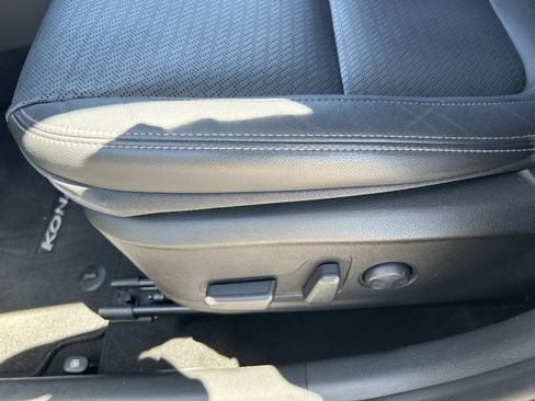 Used 2021 Hyundai Kona Ultimate FWD image 28
