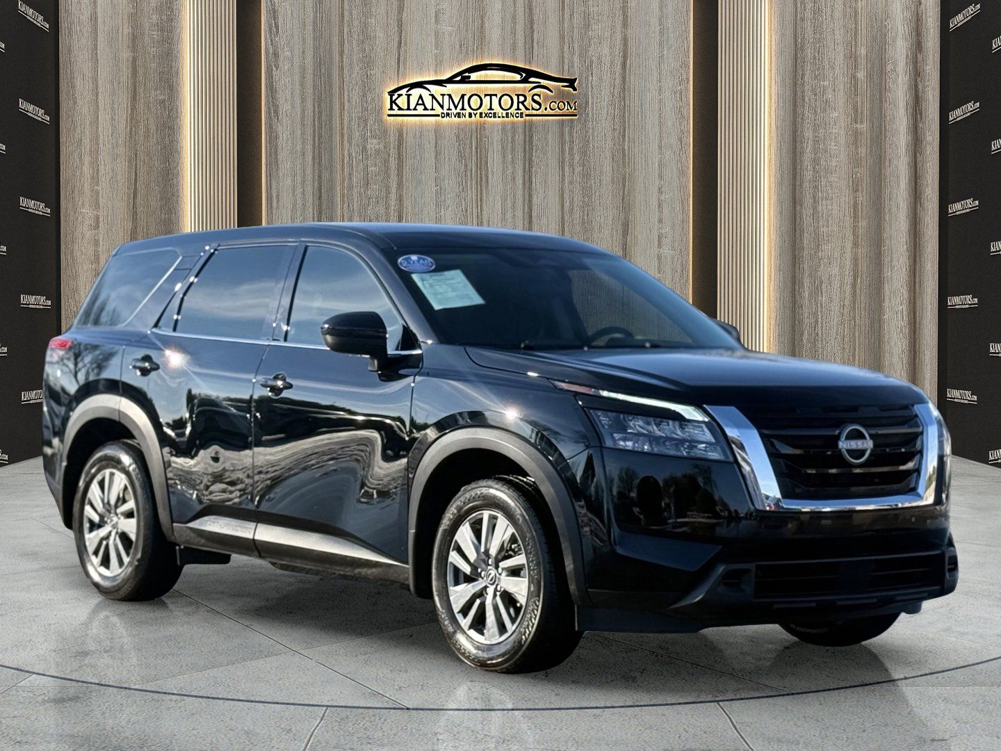 Used 2025 Nissan Pathfinder S AWD/4WD 360° Tour