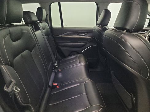 Used 2023 Jeep Grand Cherokee 4WD 4xe image 19