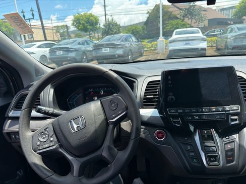 Used 2021 Honda Odyssey EX image 8