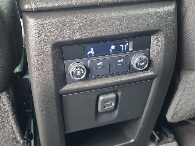 Used 2020 Chevrolet Traverse LS FWD image 26