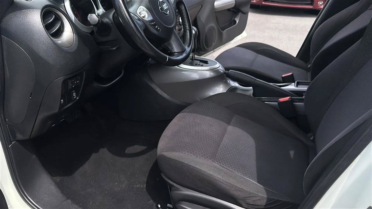 Used 2012 Nissan Juke SV AWD/4WD image 20