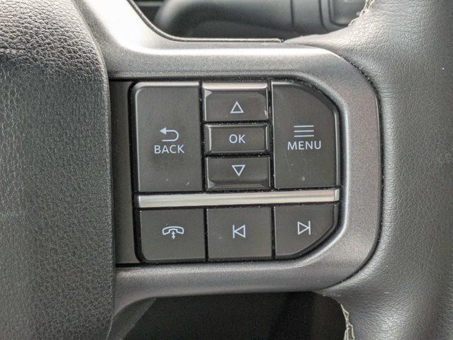 Used 2025 Ford F250 Lariat w/ Black Appearance Package AWD/4WD image 26