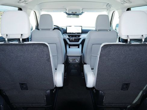 New 2026 Ford Explorer Active w/ Active Comfort Package AWD/4WD image 30
