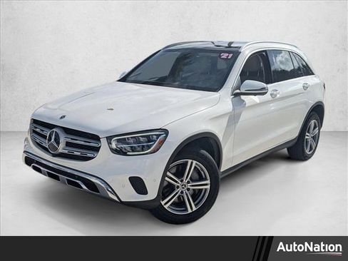Used 2022 Mercedes-Benz GLC 300 image 1