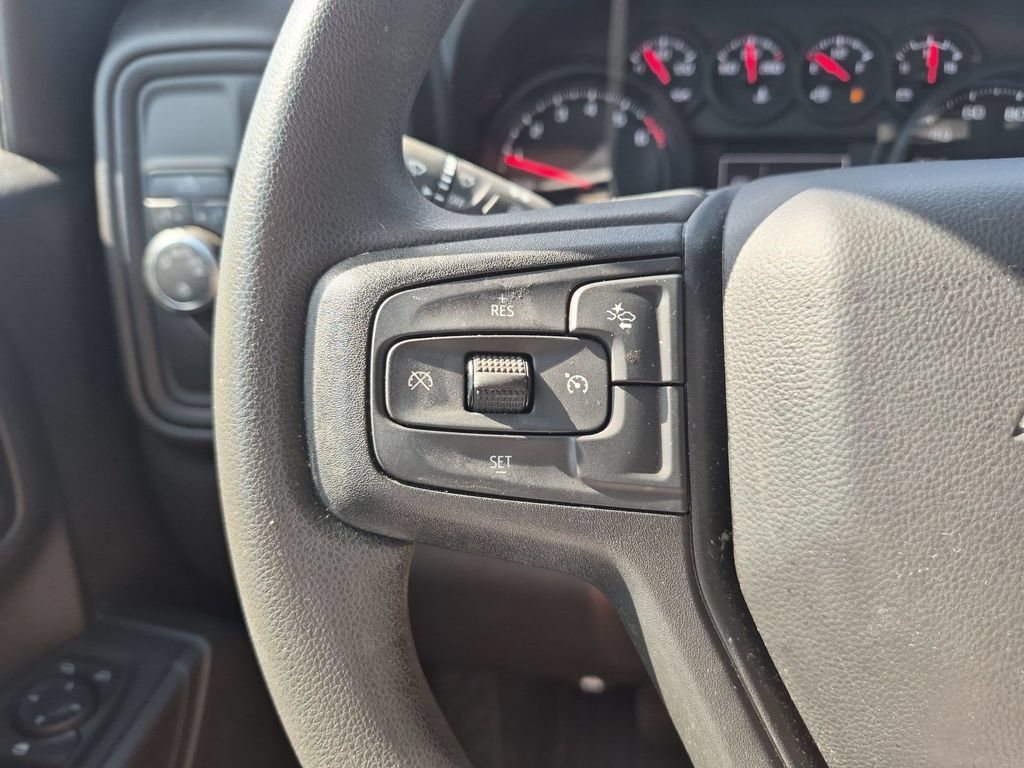 Used 2024 Chevrolet Silverado 1500 Custom RWD image 16