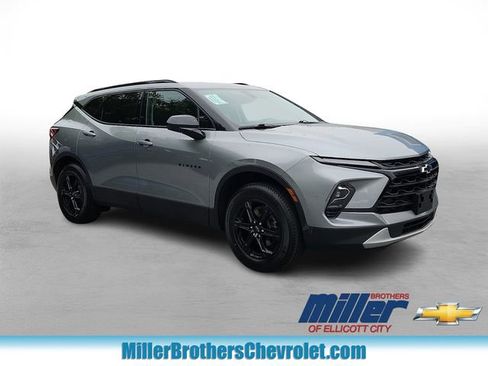 Used 2024 Chevrolet Blazer LT w/ Convenience Package FWD image 1