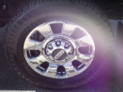 Used 2023 Ford F250 Lariat w/ Lariat Ultimate Package AWD/4WD image 61
