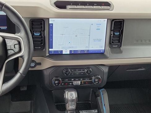 Certified 2024 Ford Bronco Wildtrak AWD/4WD image 22