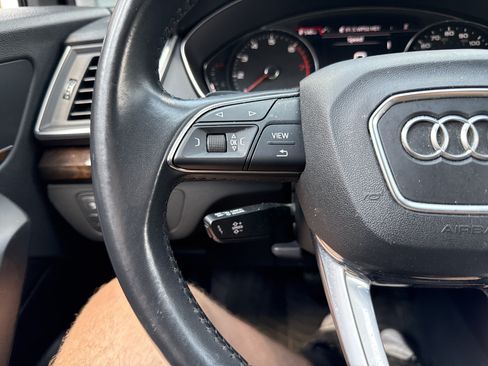 Used 2019 Audi Q5 2.0T Premium AWD/4WD image 12