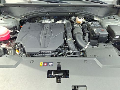 Used 2025 Hyundai Santa Fe XRT AWD/4WD image 28